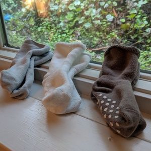 Hanna Andersson - Best Ever First Socks - 2 - 4